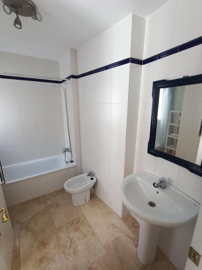 Apartamento Azvalia - Larga 112 Abono Parking Gratis El Puerto de Santa María Exterior foto