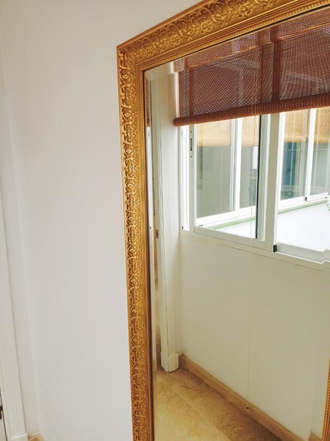 Apartamento Azvalia - Larga 112 Abono Parking Gratis El Puerto de Santa María Exterior foto